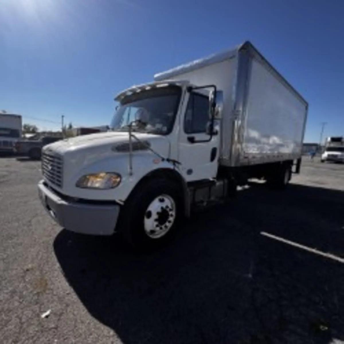 2019 Freightliner M2 106