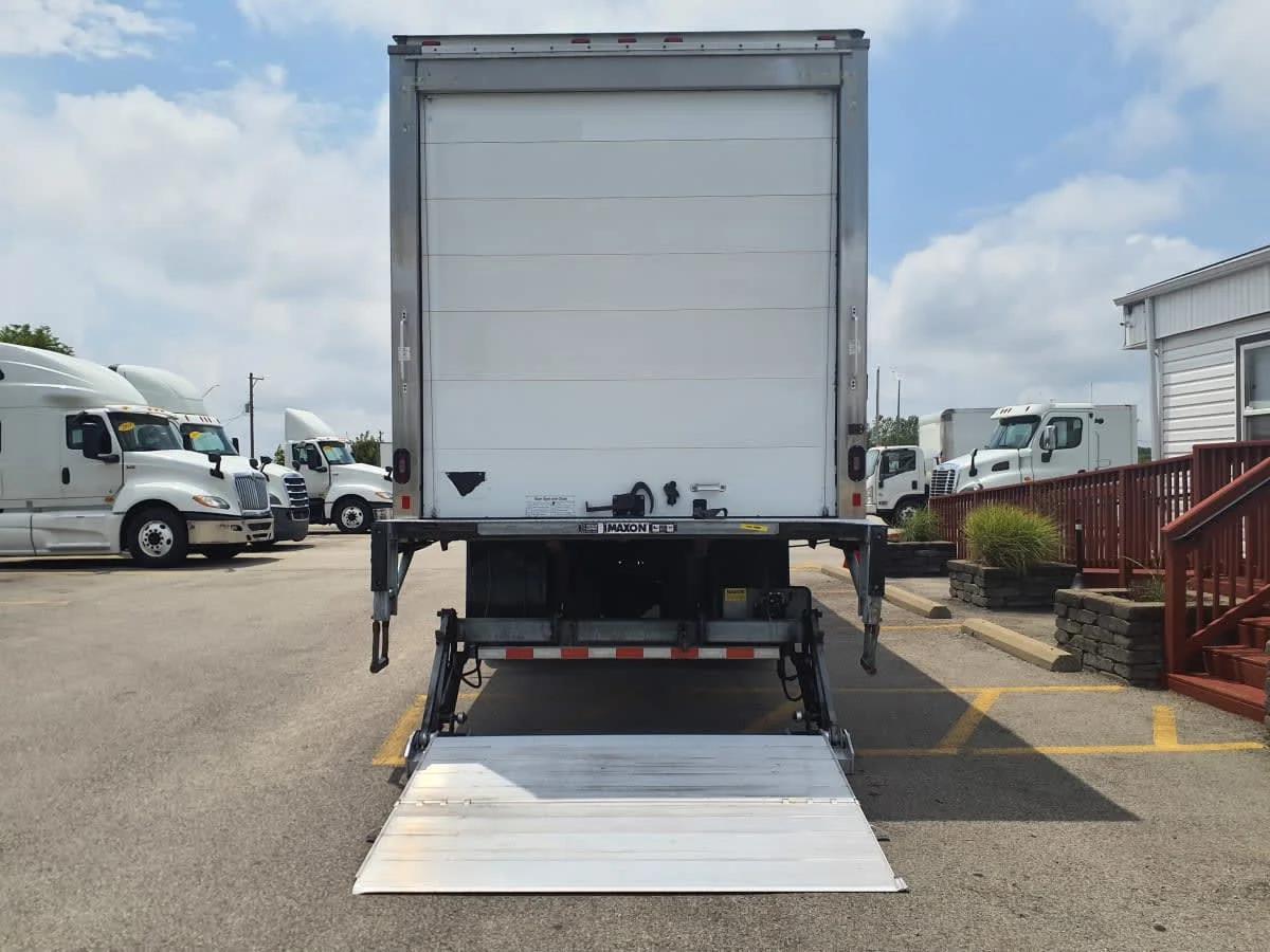 2019 International 4300 in Clarksville, IN — photo 5