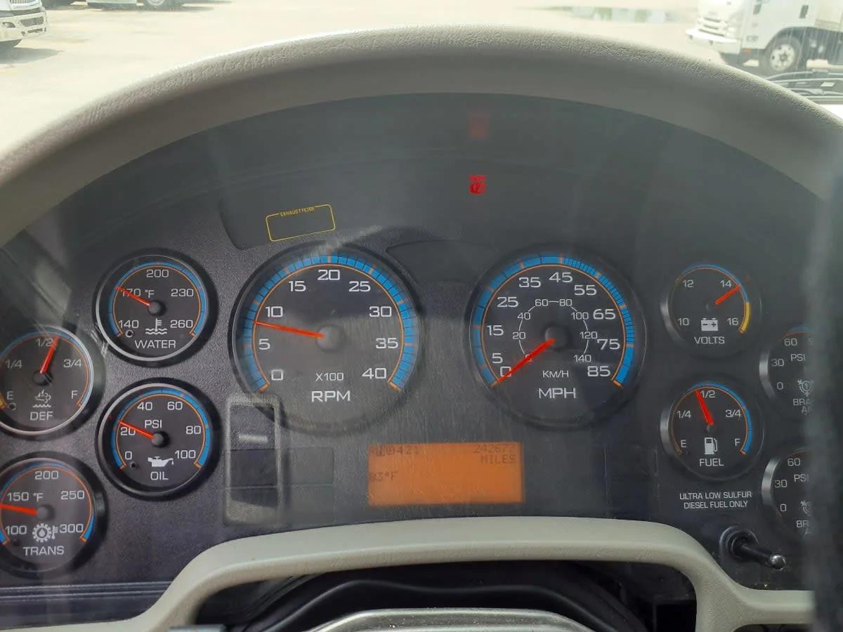 2019 International 4300 in Clarksville, IN — photo 17