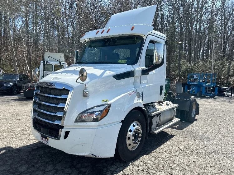 2019 Freightliner Cascadia in Auburn, MA