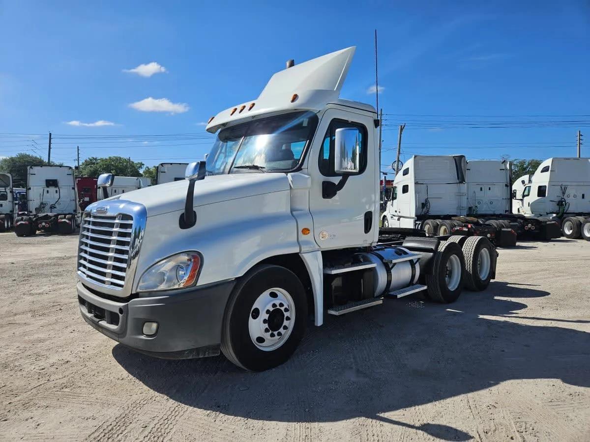 2019 Freightliner Cascadia in Orlando, FL