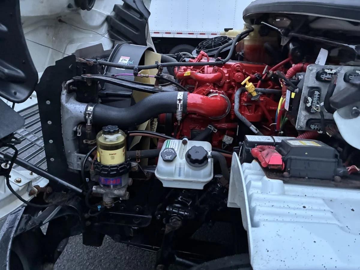 2019 Freightliner M2 106 in Newark, NJ — photo 14