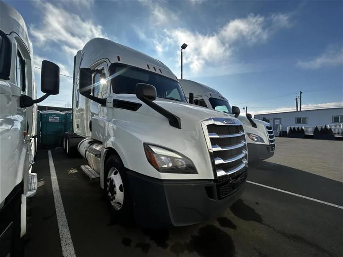 2020 Freightliner Cascadia