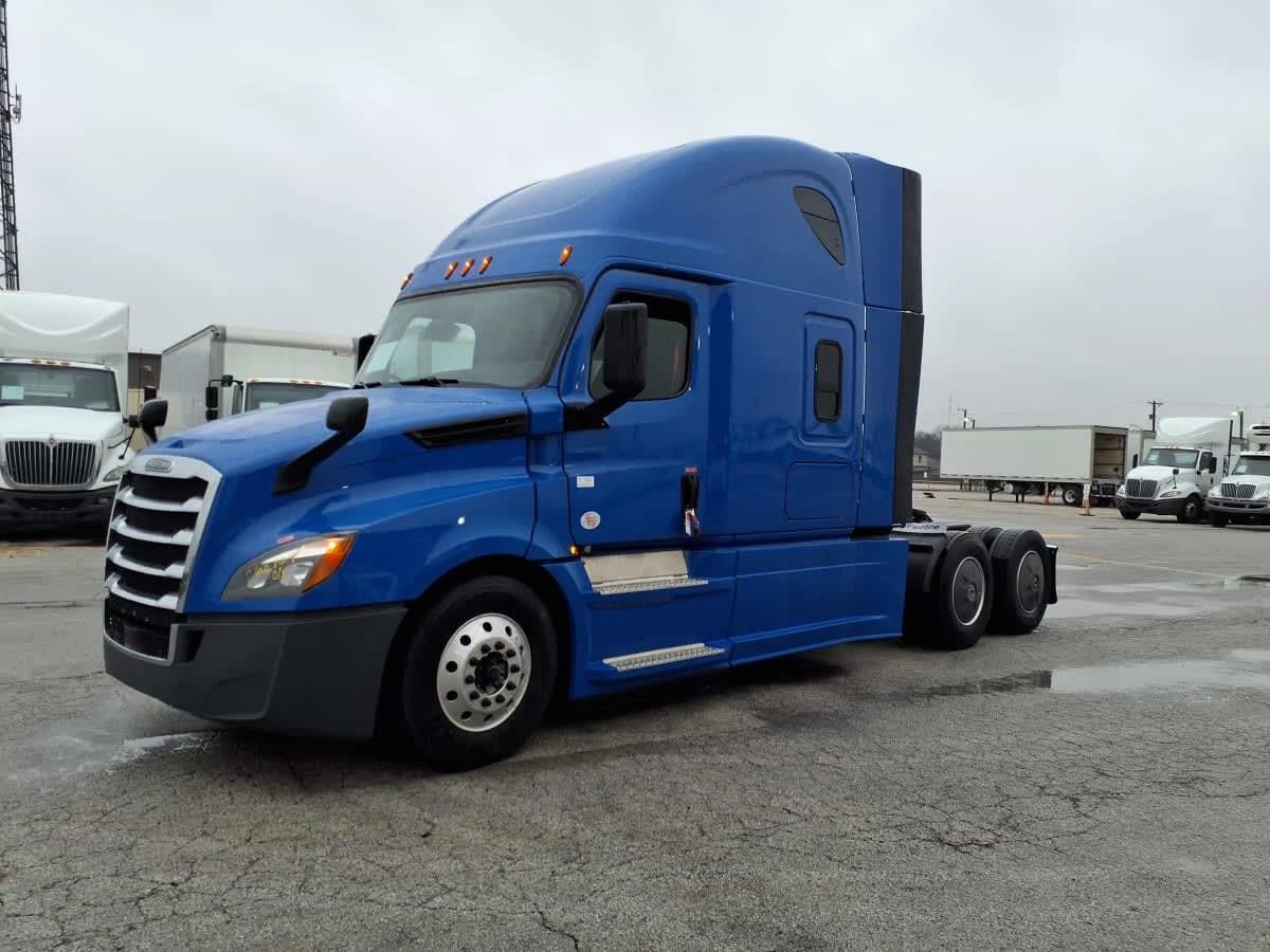 2020 Freightliner Cascadia in Fort Worth, TX