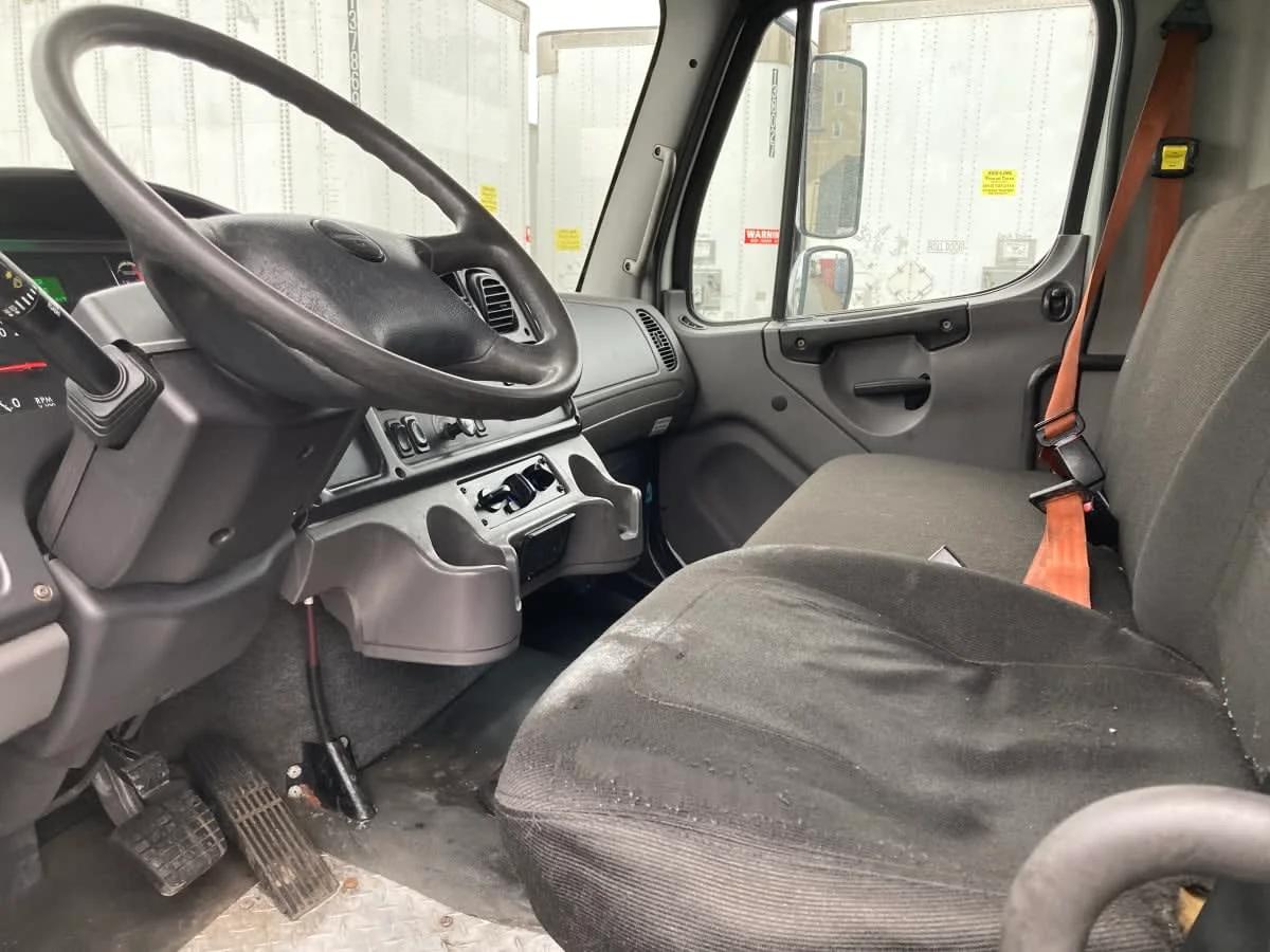 2014 Freightliner M2 106 in Springfield, MA — photo 11