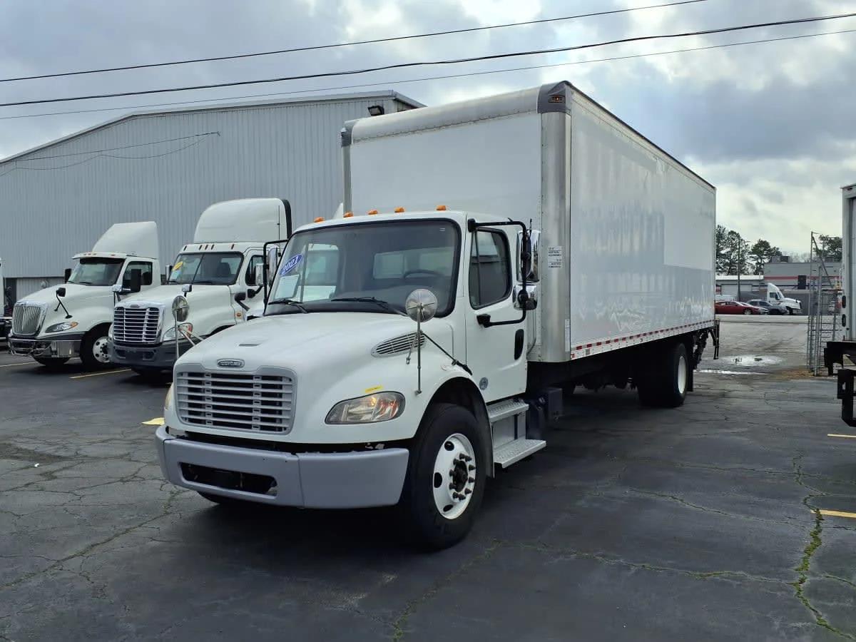 2021 Freightliner M2 106 in Doraville, GA — photo 3