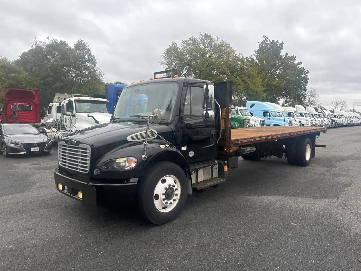 2019 Freightliner M2 106
