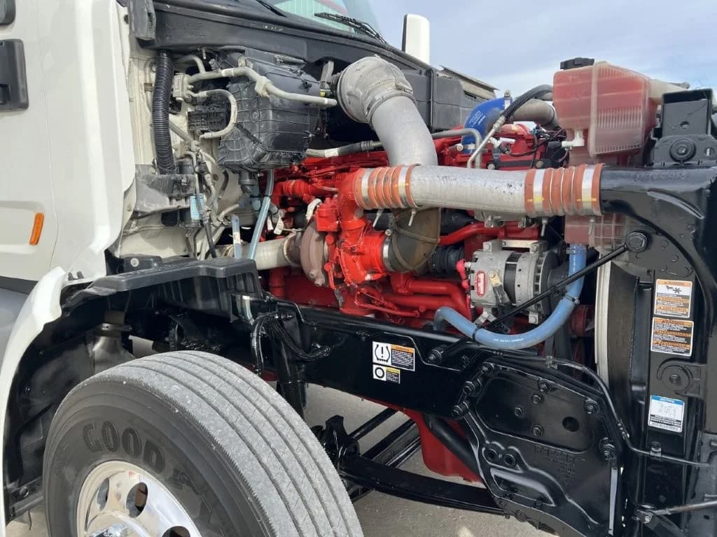 2021 Peterbilt 579 in Sikeston, MO — photo 9