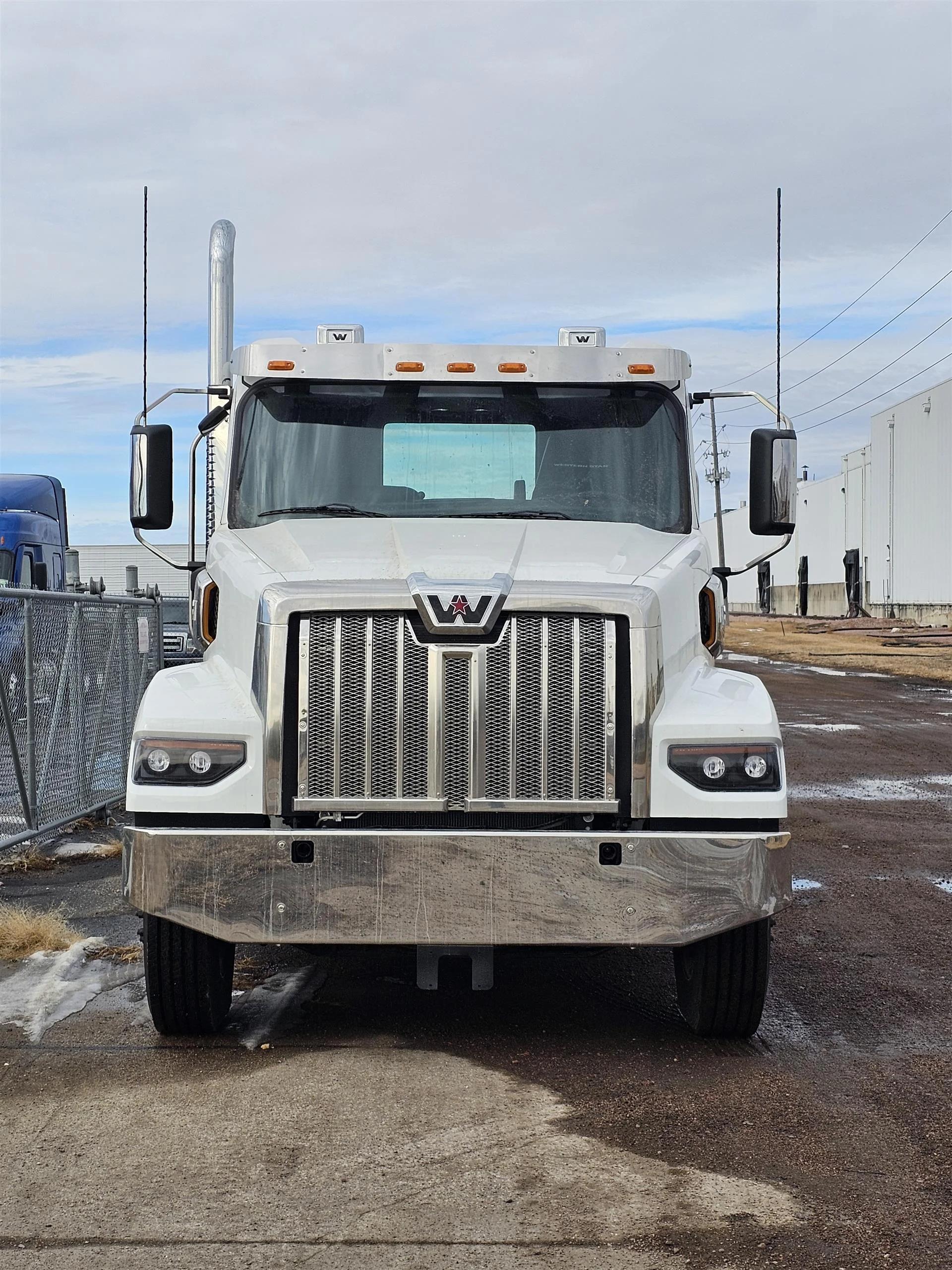 2025 Western Star 49X in Sioux City, IA — photo 5