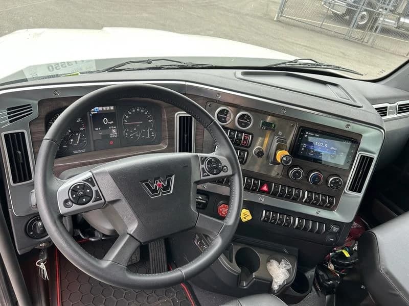 2025 Western Star 49X in Pittsburgh, PA — photo 11