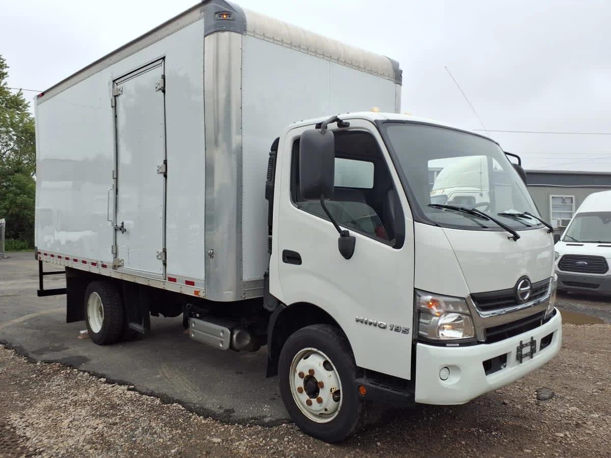 2018 Hino in Bensalem, PA — photo 3