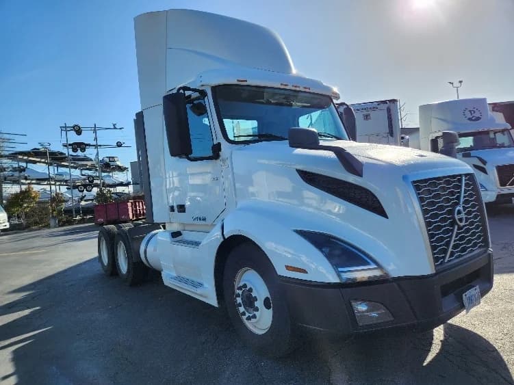 2019 Volvo VNL 300
