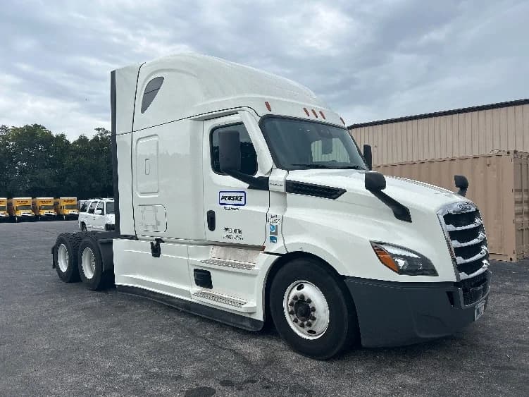 2022 Freightliner Cascadia