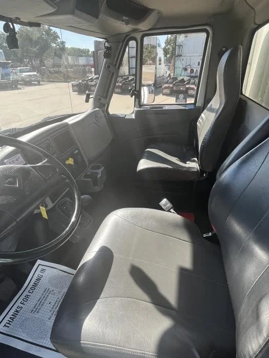 2016 International 4300 in Kansas City, MO — photo 12
