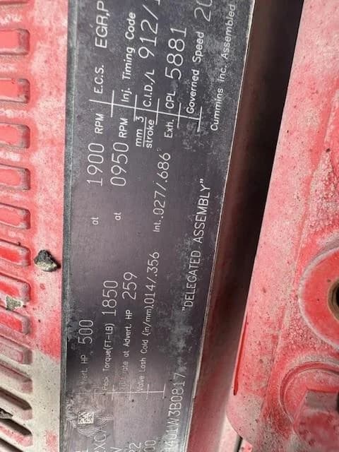2023 Peterbilt 389 in Fontana, CA — photo 5
