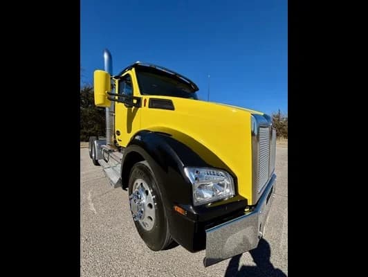 2023 Kenworth T880 in Ardmore, OK