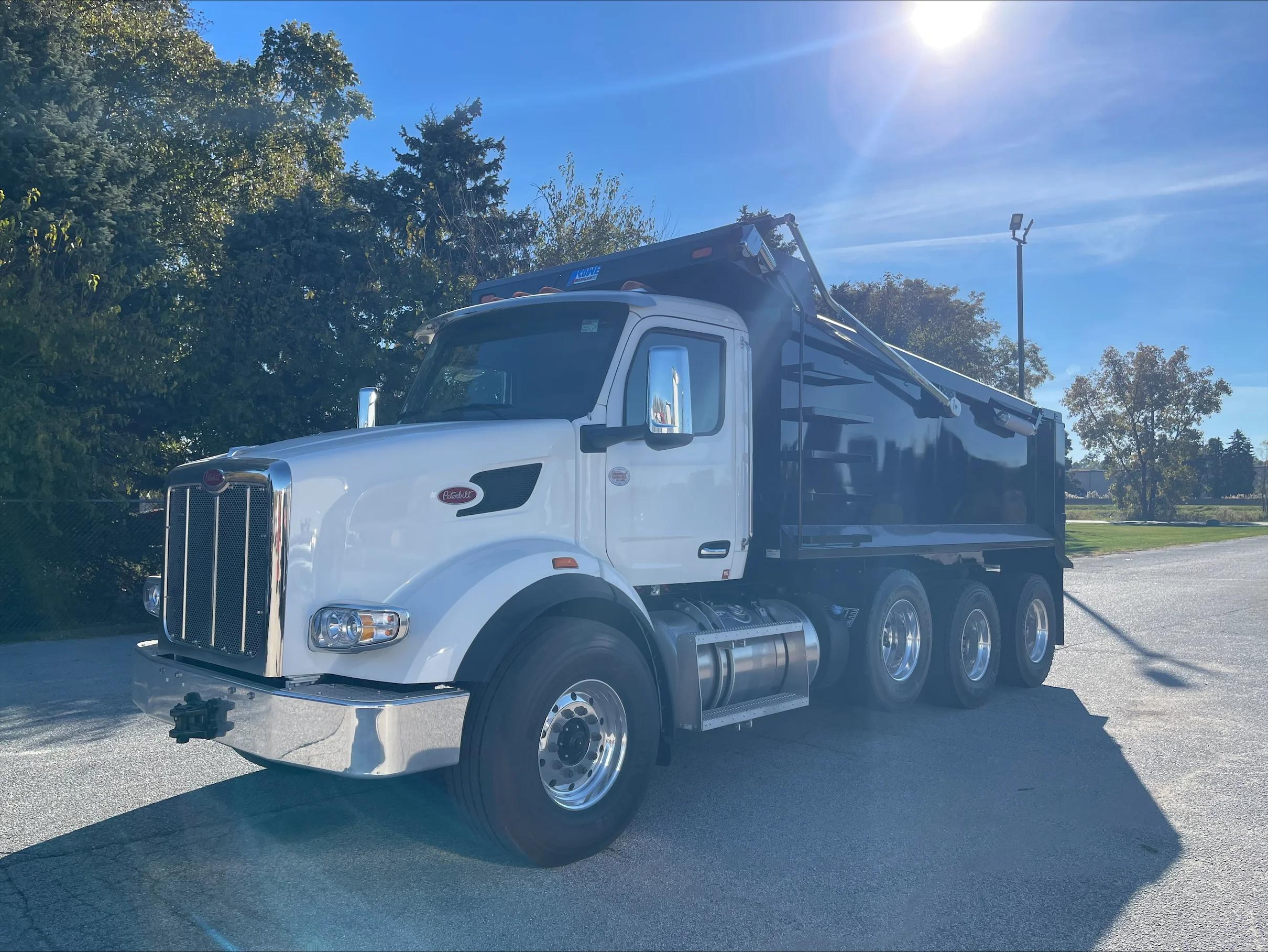 2026 Peterbilt 567