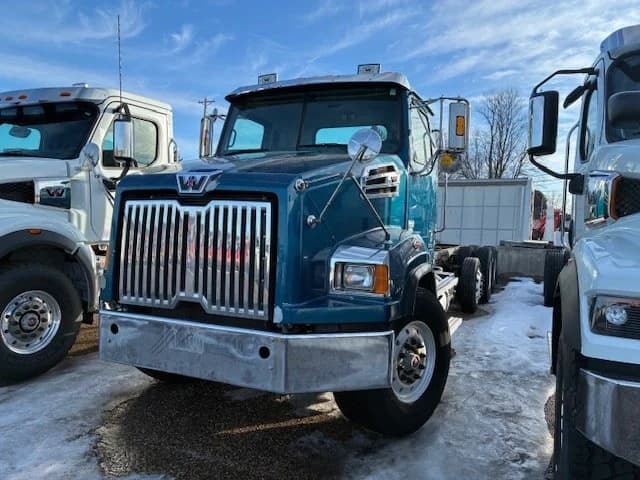 2013 Western Star 4700 in Marshfield, WI — photo 7