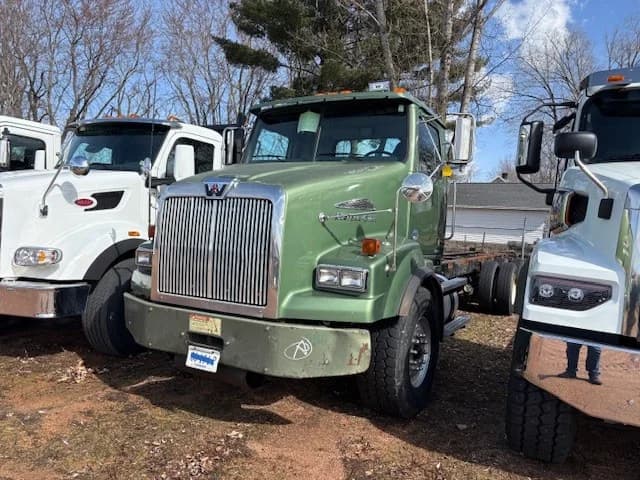 2013 Western Star 4700 in Marshfield, WI — photo 6