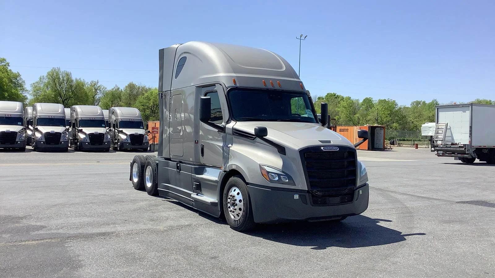 2024 Freightliner Cascadia