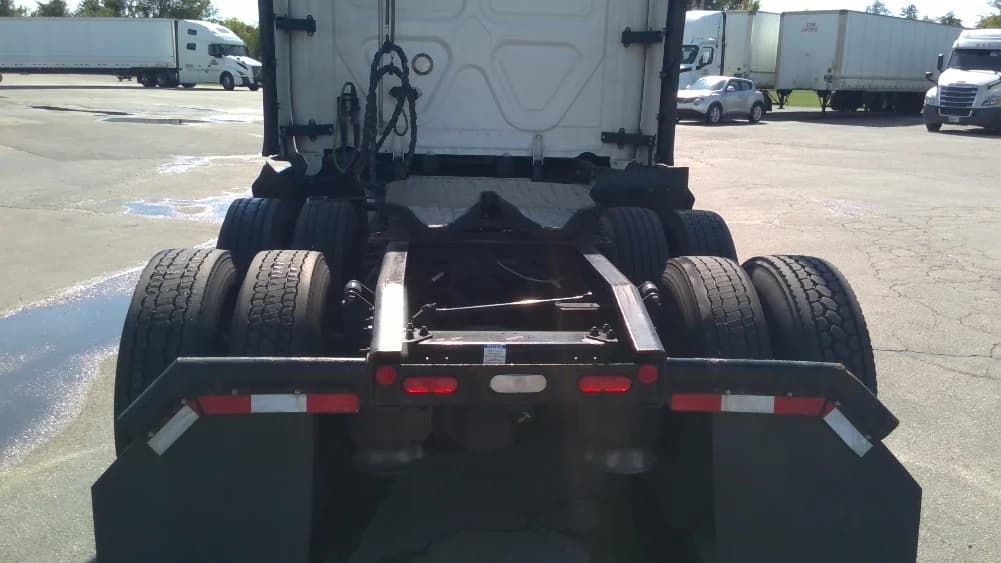 2022 Freightliner Cascadia in Nashville (Mount Juliet), TN — photo 6