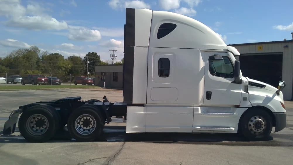 2022 Freightliner Cascadia in Nashville (Mount Juliet), TN — photo 8
