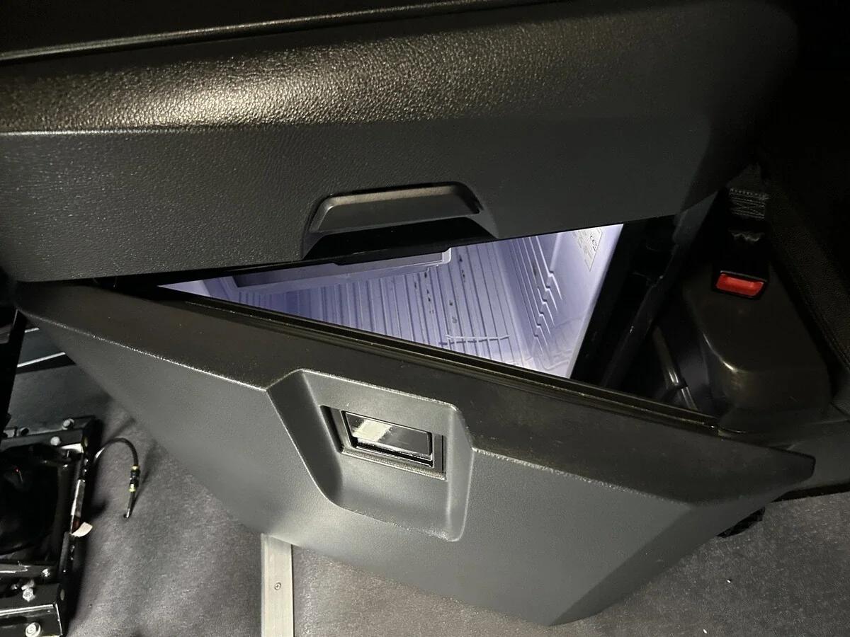 2022 Freightliner Cascadia in Knoxville, TN — photo 18