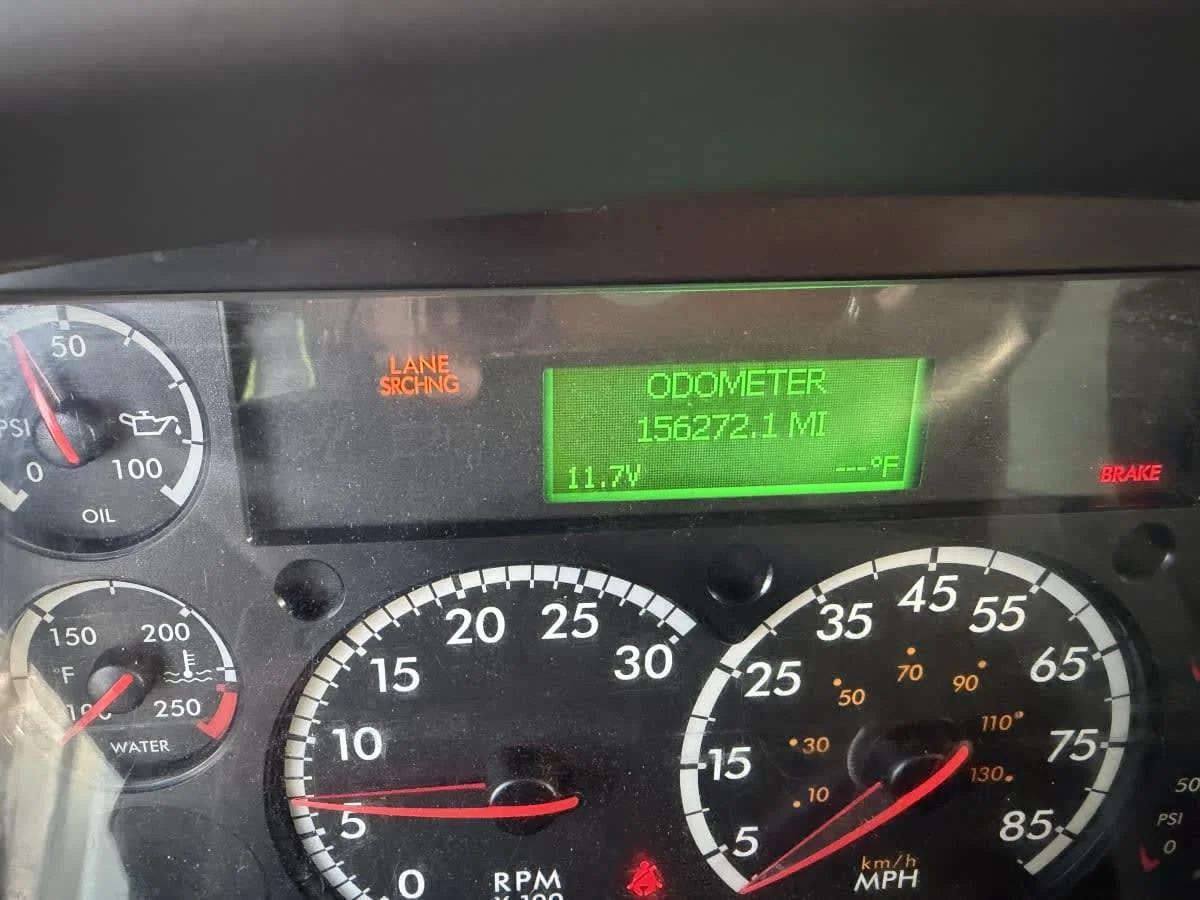 2021 Freightliner M2 106 in Phoenix, AZ — photo 13