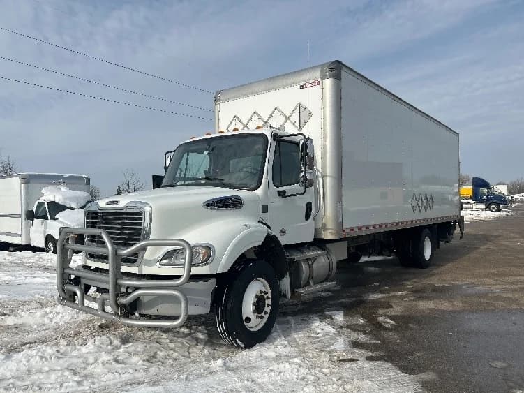 2021 Freightliner M2 112 in Lansing, MI — photo 3