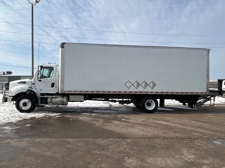 2021 Freightliner M2 112 in Lansing, MI — photo 4