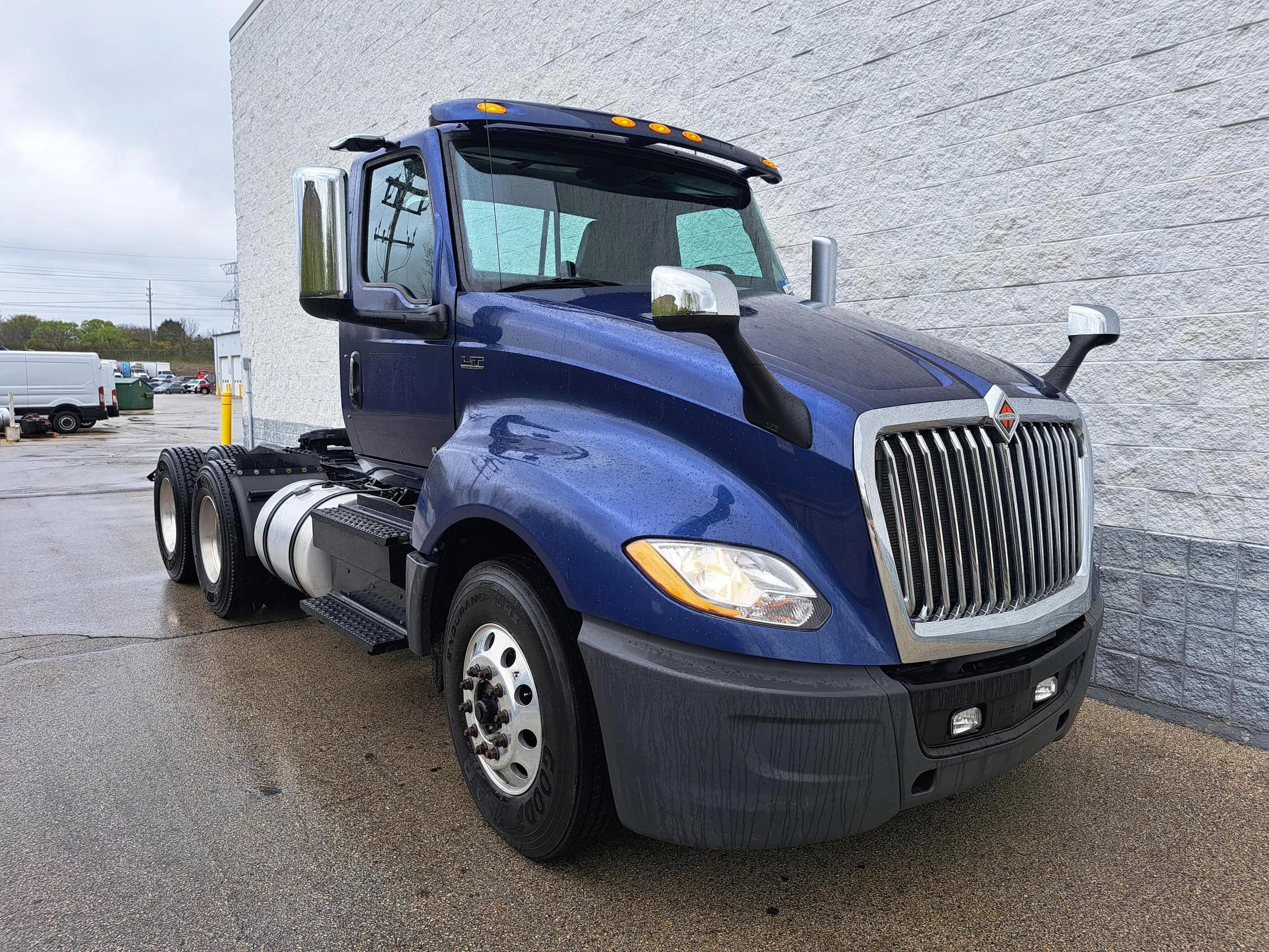 2019 International LT