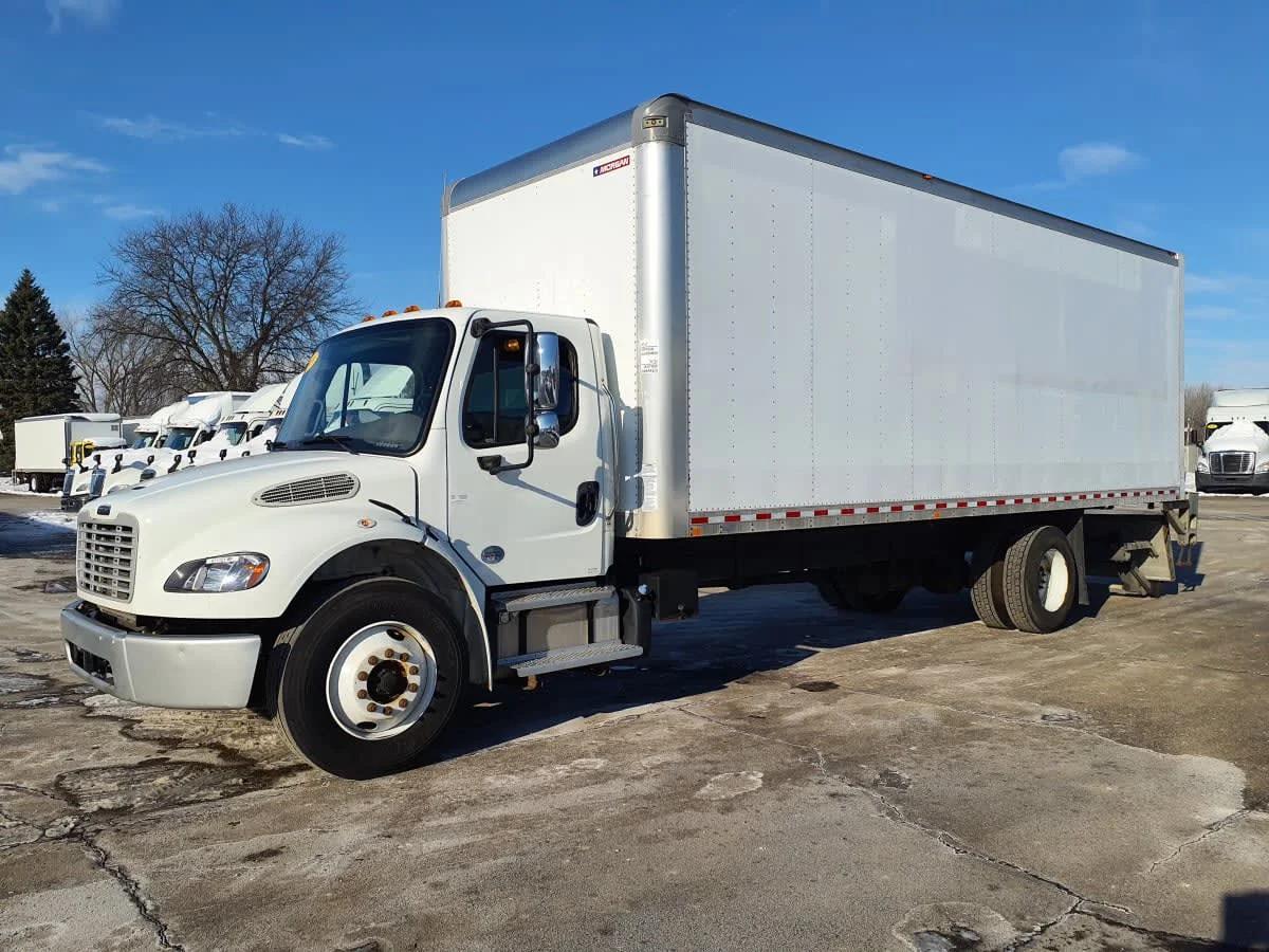2019 Freightliner M2 106