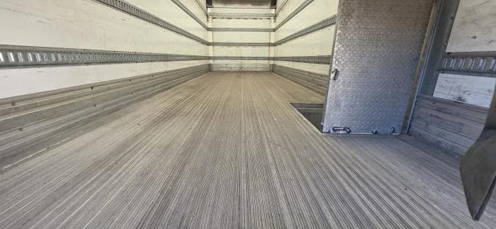 2020 Peterbilt 337 in Jacksonville, FL — photo 17