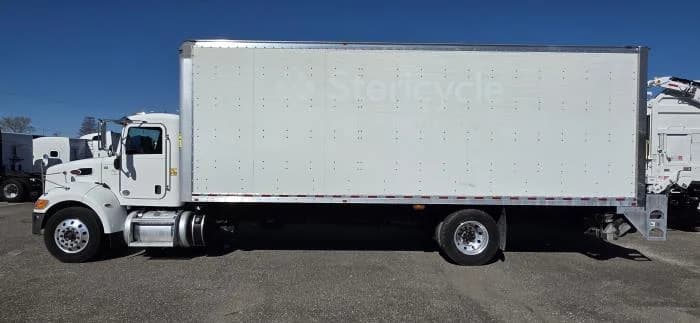 2020 Peterbilt 337 in Jacksonville, FL — photo 3