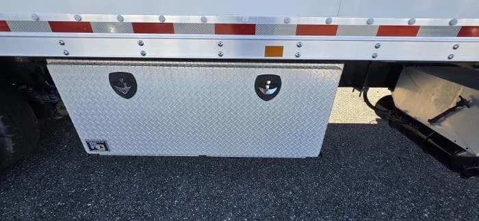 2020 Peterbilt 337 in Jacksonville, FL — photo 10