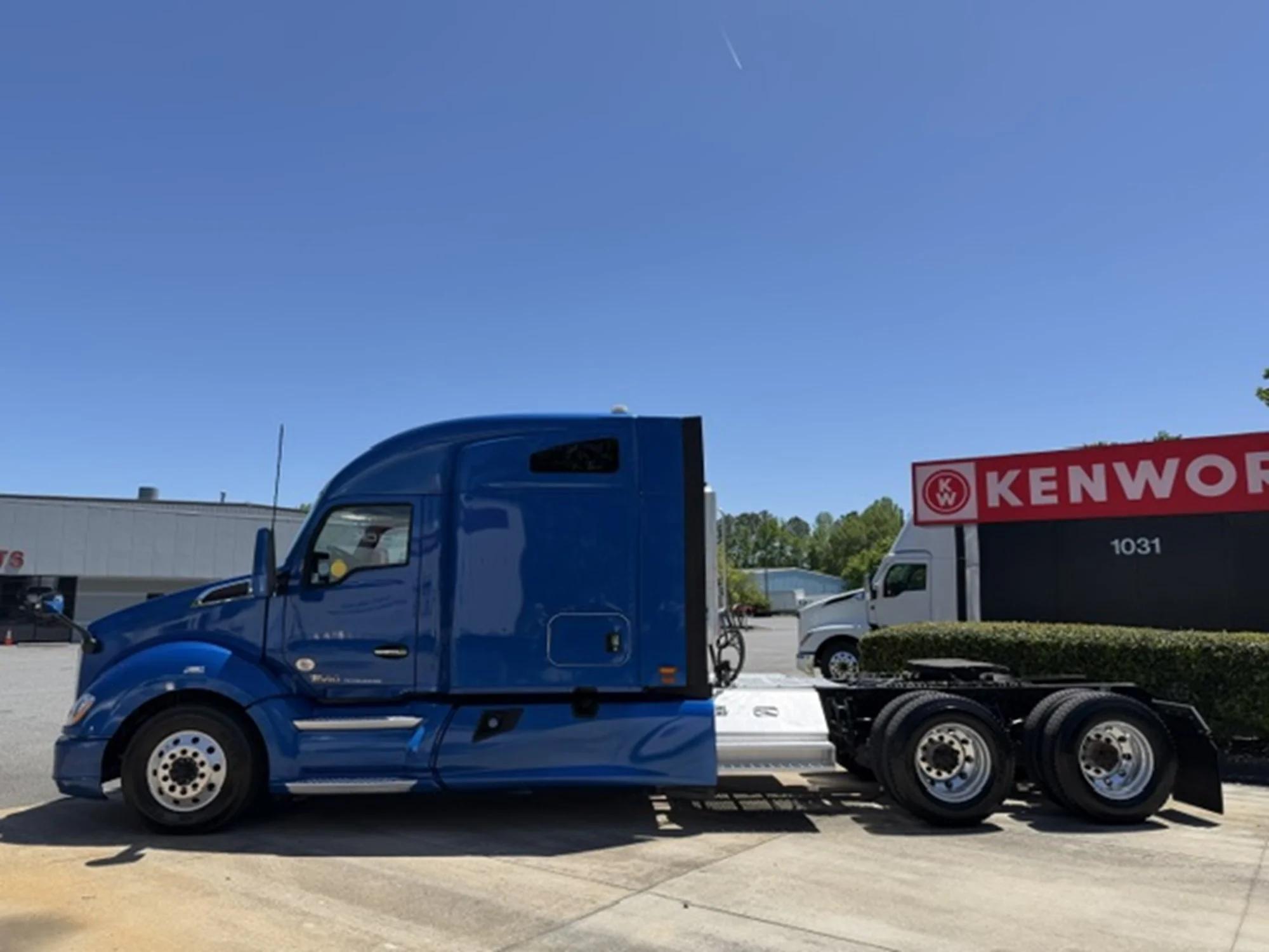 2021 Kenworth T680