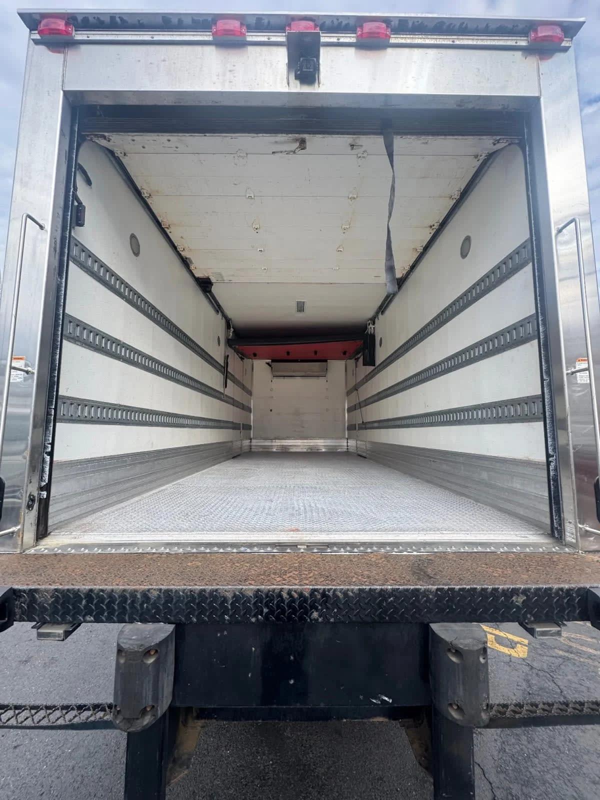 2020 Freightliner M2 106 in Kearny, NJ — photo 9