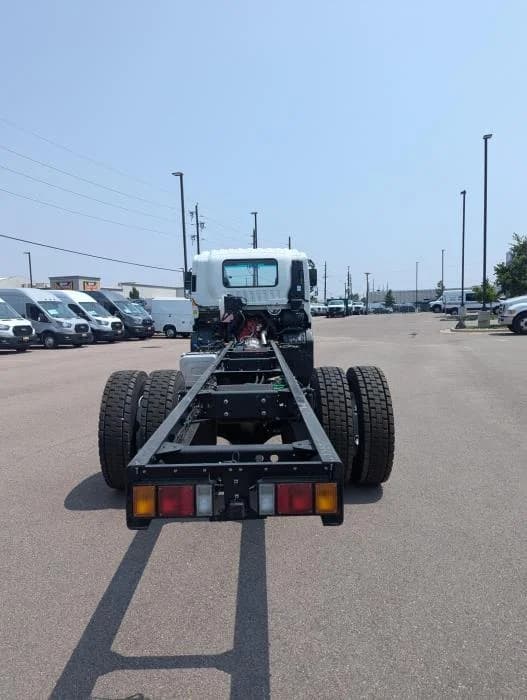 2025 Isuzu FTR in Elk Grove, CA — photo 8