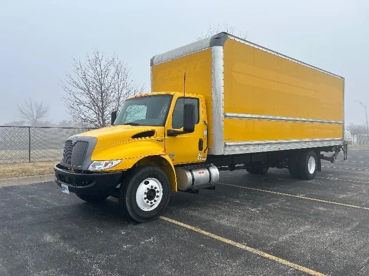 2022 International MV in Davenport, IA — photo 3