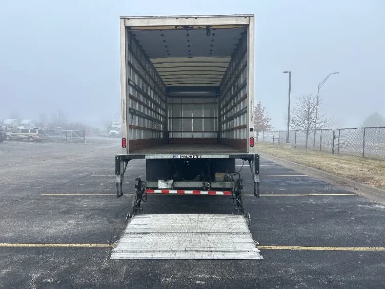 2022 International MV in Davenport, IA — photo 9