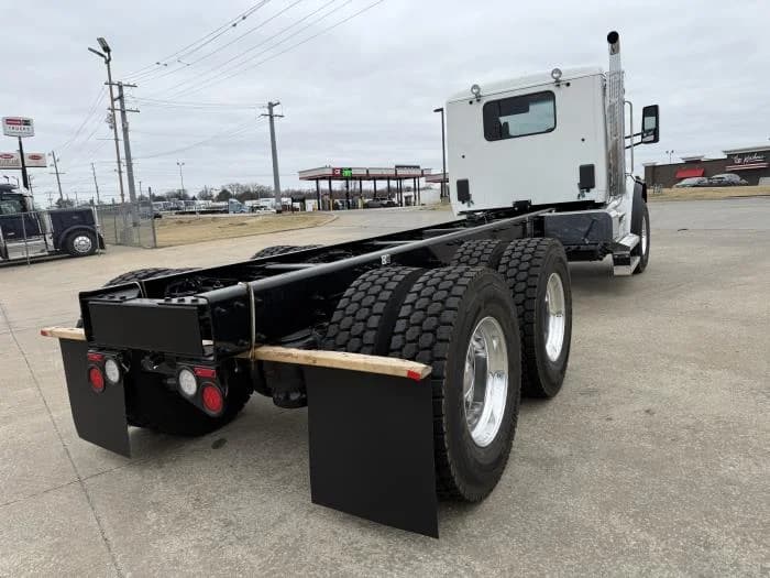2026 Peterbilt 548 in Tulsa, OK — photo 15
