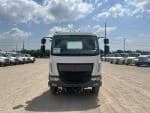 2025 Peterbilt 220EV — photo 11