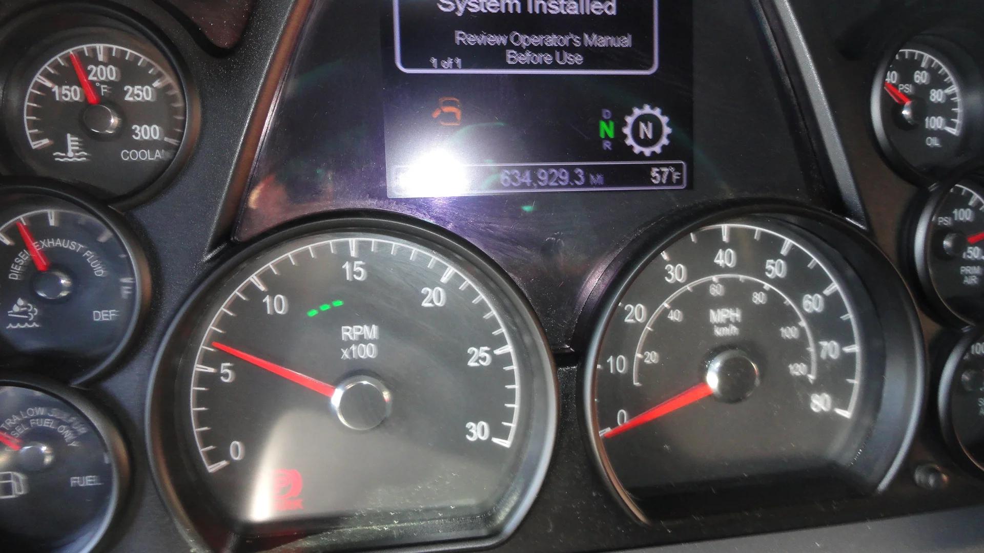 2022 Peterbilt 579 in Sikeston, MO — photo 13