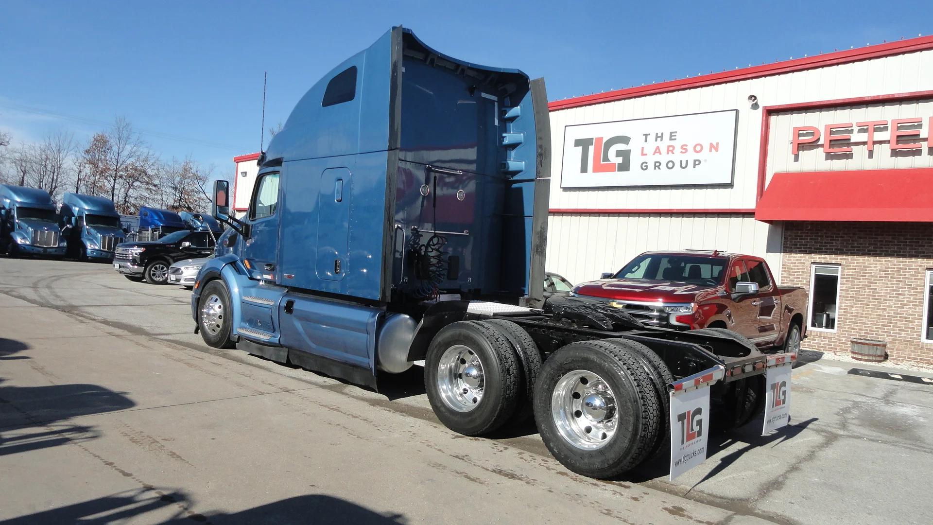 2022 Peterbilt 579 in Sikeston, MO — photo 3
