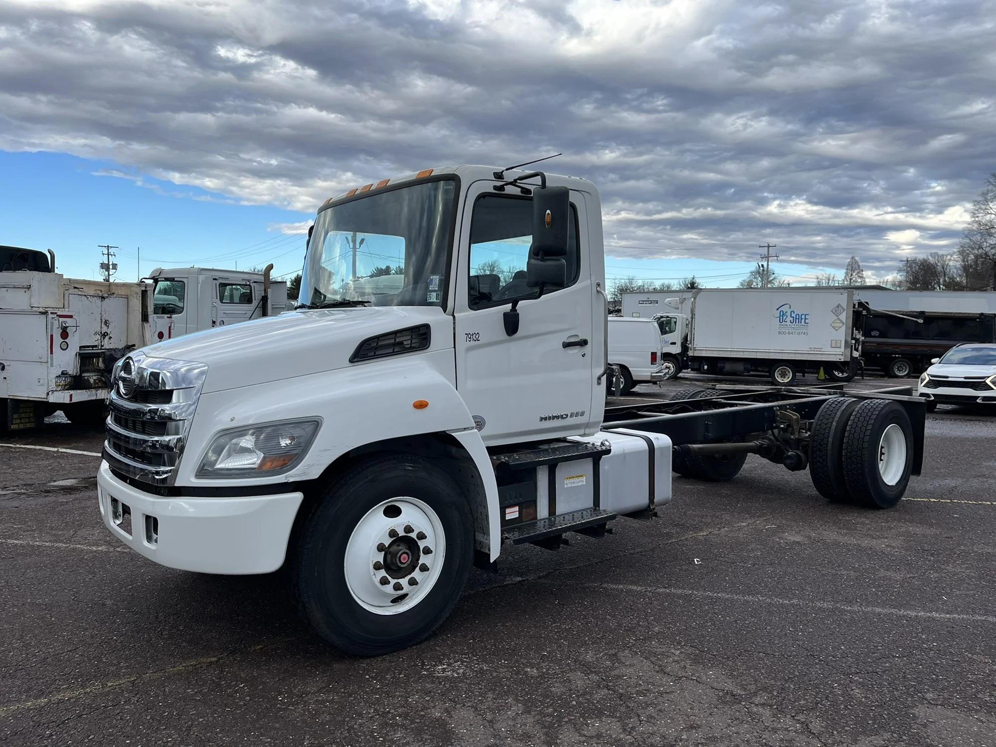 2019 Hino 268