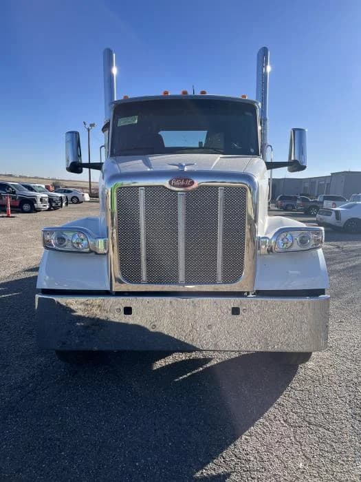 2026 Peterbilt 567 in Amarillo, TX — photo 3