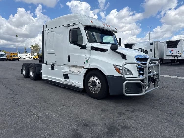 2022 Freightliner Cascadia