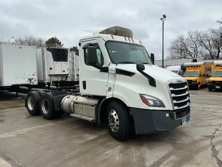 2020 Freightliner Cascadia
