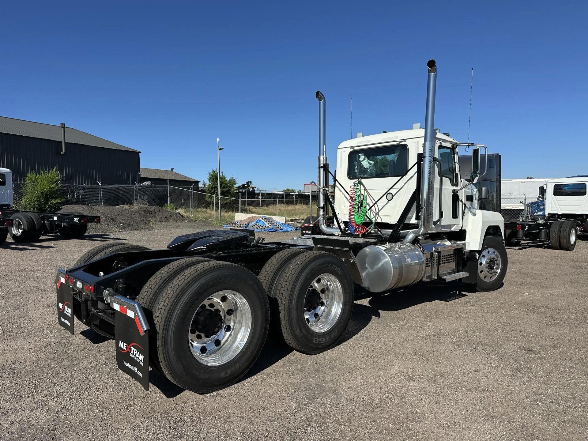 2026 Mack Pinnacle in Fruita, CO — photo 5