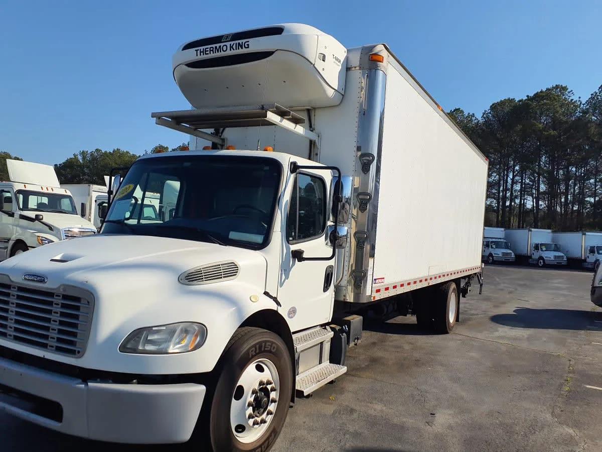 2020 Freightliner M2 106 in Atlanta, GA — photo 3